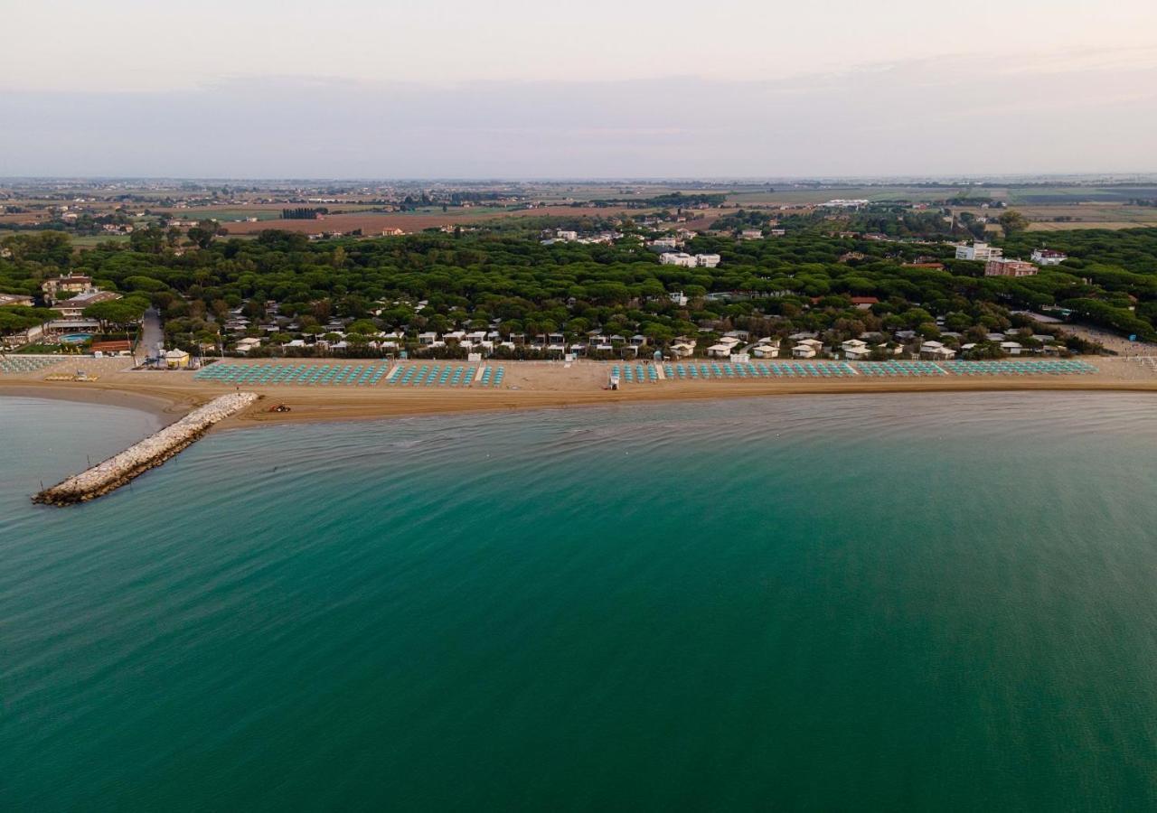 Camping Village Malibu Beach ليدو دي يسولو المظهر الخارجي الصورة