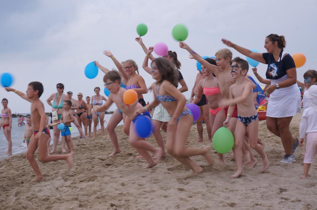 Camping Village Malibu Beach ليدو دي يسولو المظهر الخارجي الصورة