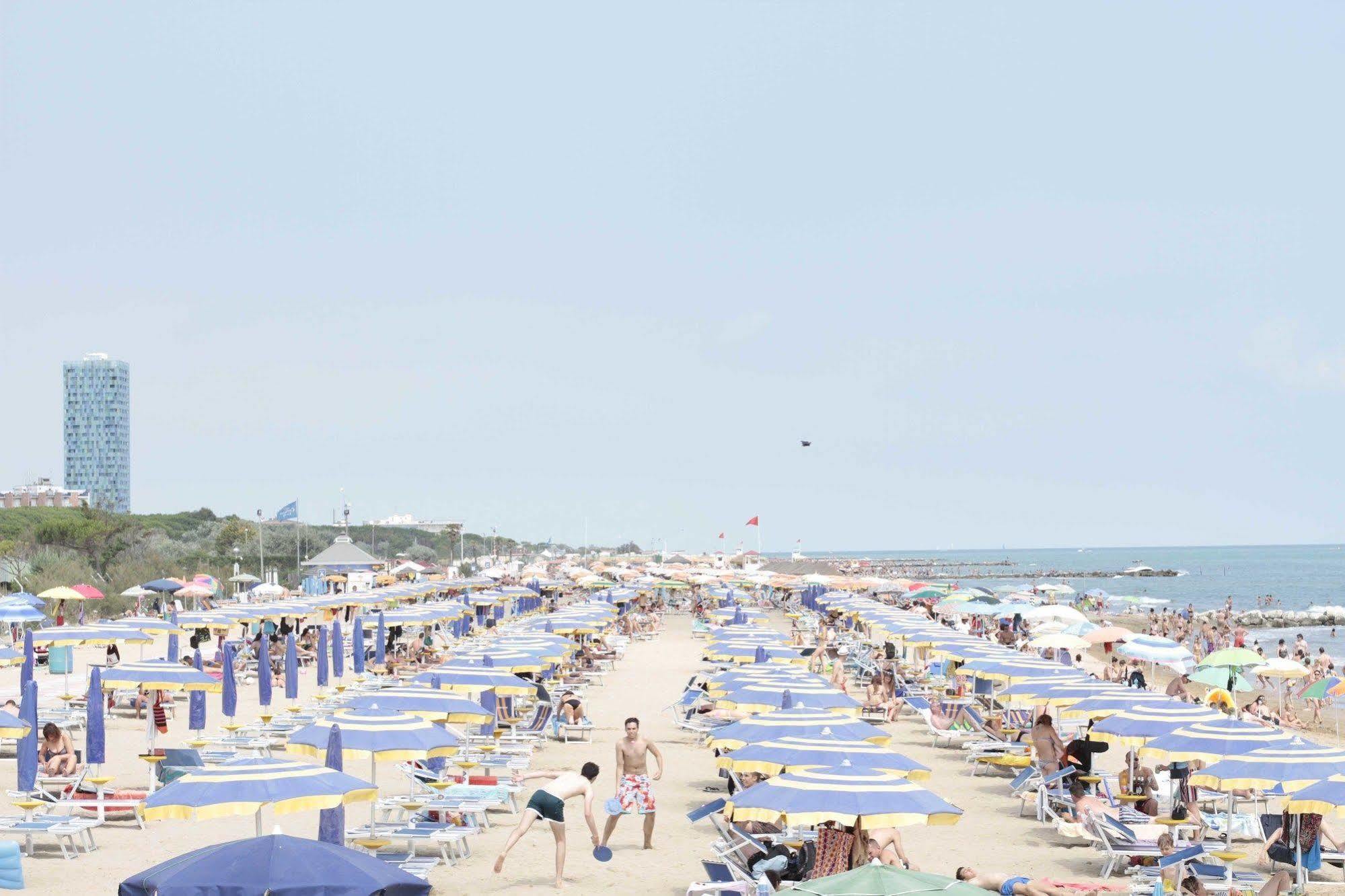Camping Village Malibu Beach ليدو دي يسولو المظهر الخارجي الصورة